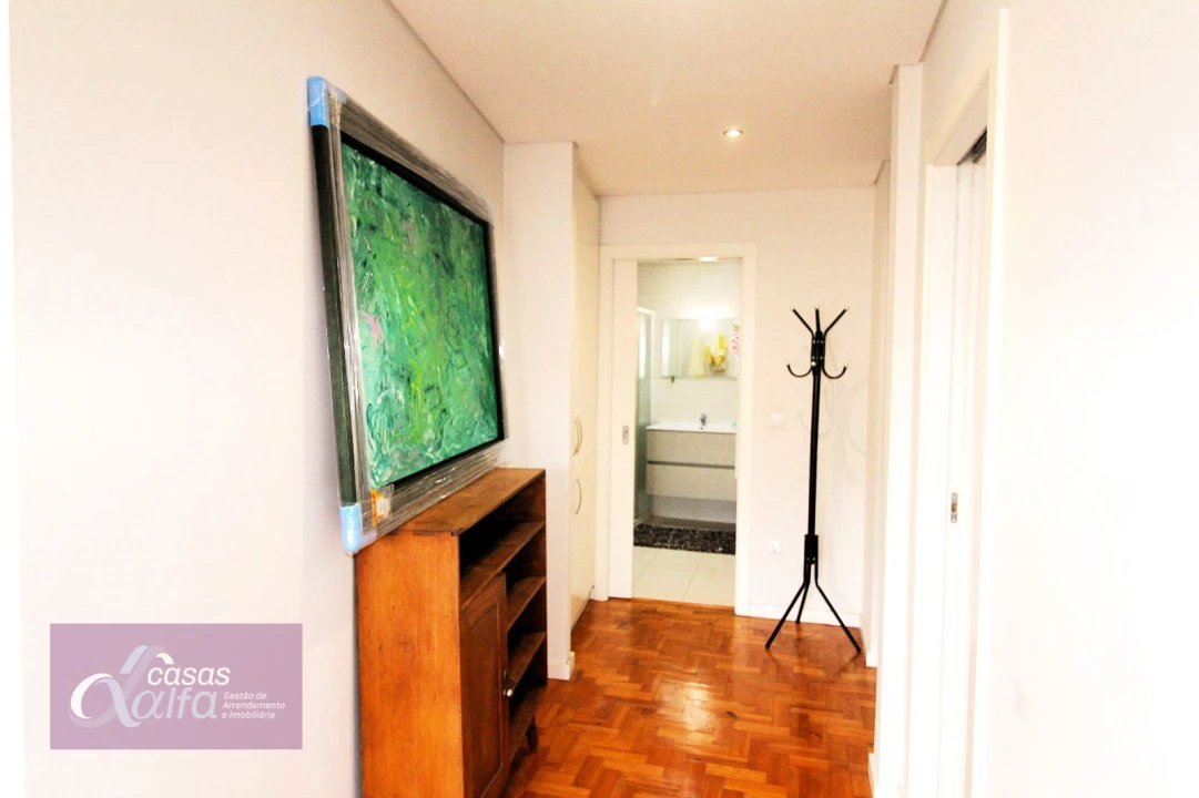 Apartamento T2 para Arrendamento em Leiria, Pousos, Barreira e Cortes Foto 10