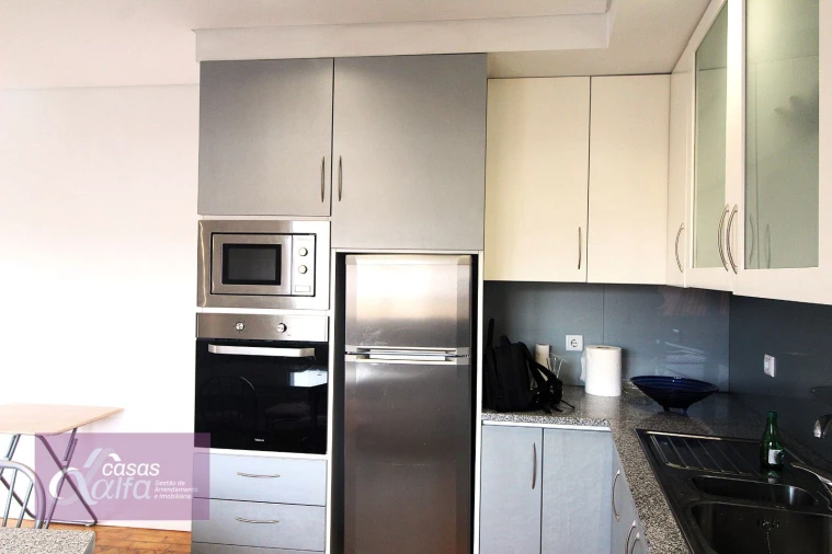 Apartamento T2 para Arrendamento em Leiria, Pousos, Barreira e Cortes Foto 8