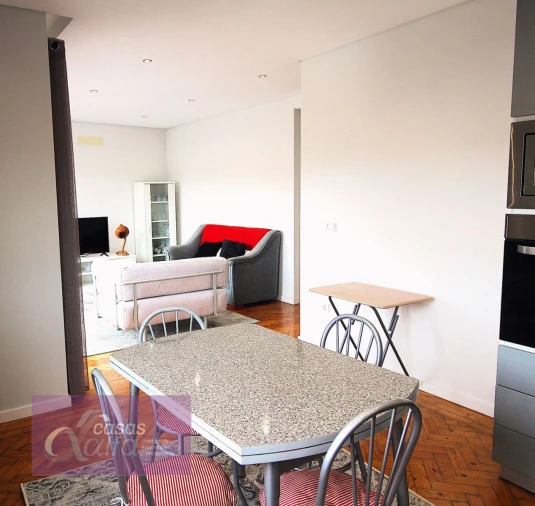 Apartamento T2 para Arrendamento em Leiria, Pousos, Barreira e Cortes Foto 9