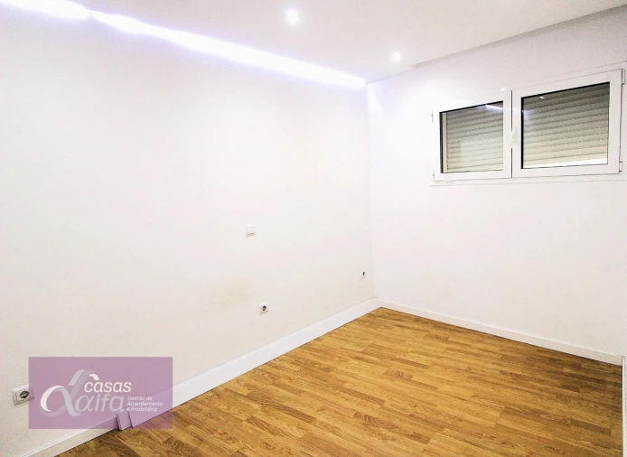 Apartamento T2 para Arrendamento em Leiria, Pousos, Barreira e Cortes Foto 13