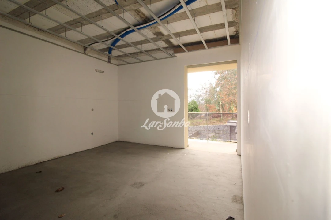 Moradia T3 para Venda em Arões (São Romão) Foto 8