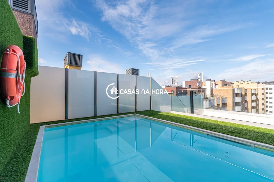 Apartamento T2 para Arrendamento em Loures Foto 1