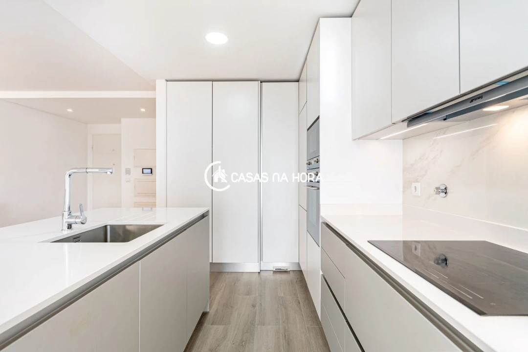 Apartamento T2 para Arrendamento em Loures Foto 2