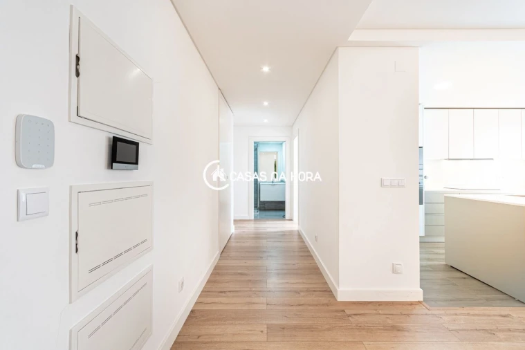 Apartamento T2 para Arrendamento em Loures Foto 6