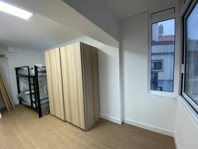 Apartamento T5 para Venda em Carnaxide e Queijas Foto 2