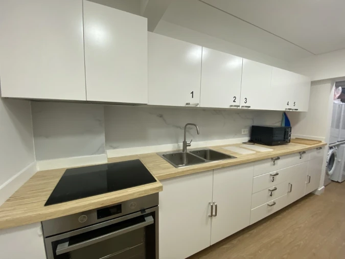 Apartamento T5 para Venda em Carnaxide e Queijas Foto 10