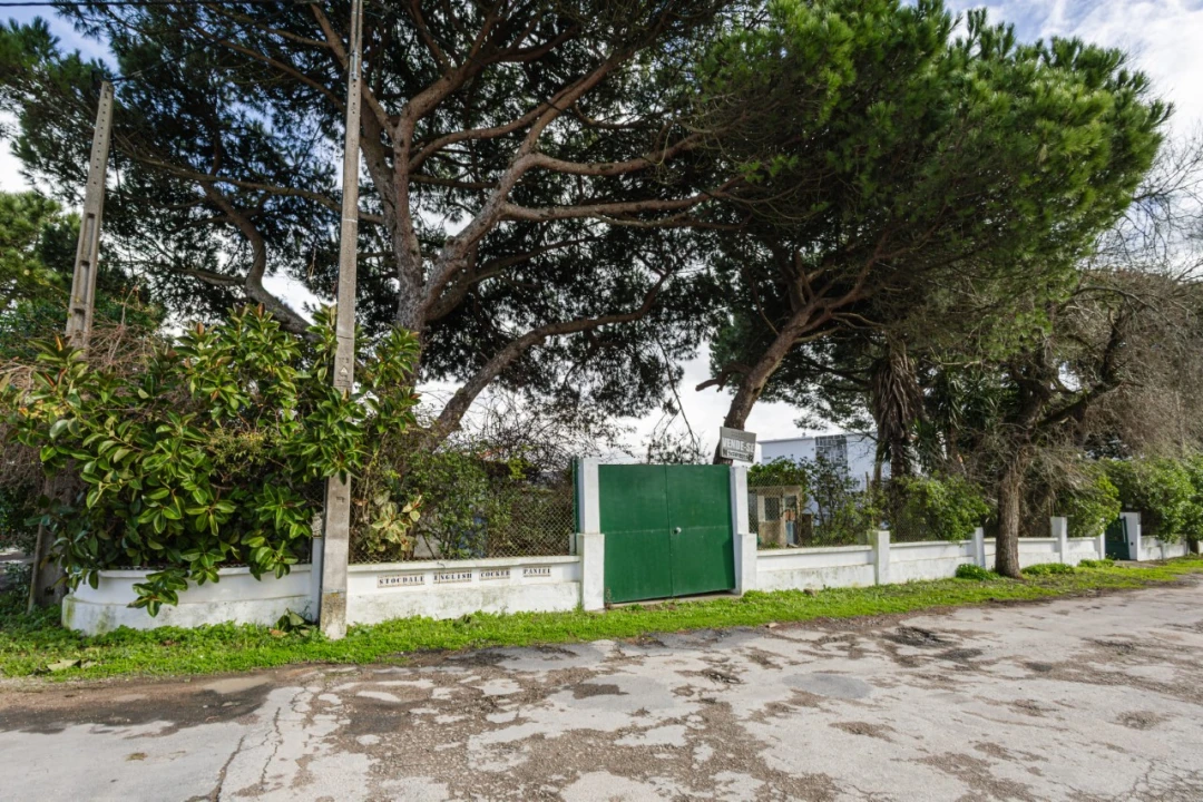 Terreno para Venda em Caparica e Trafaria Foto 1