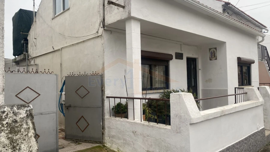 Moradia T3 para Venda em Amoreira Foto 7