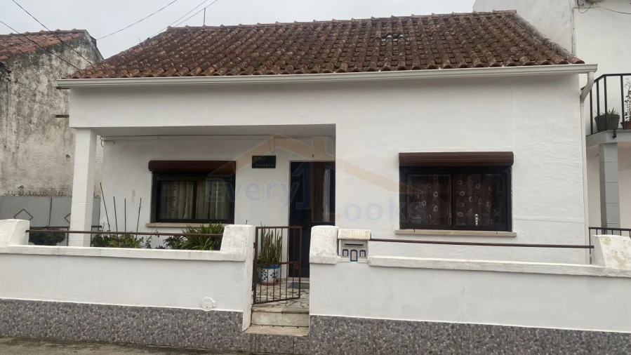 Moradia T3 para Venda em Amoreira Foto 2