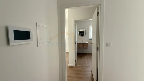 Moradia T4 para Venda em Atouguia da Baleia