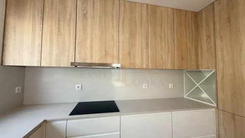 Moradia T4 para Venda em Atouguia da Baleia