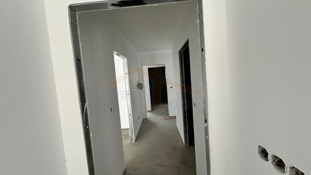 Moradia T4 para Venda em Atouguia da Baleia Foto 16