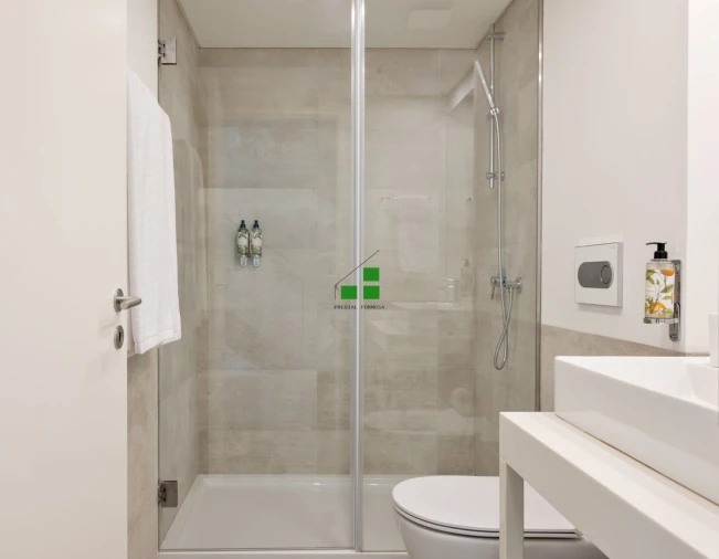 Apartamento T1 para Venda em Santa Marinha e São Pedro da Afurada Foto 17