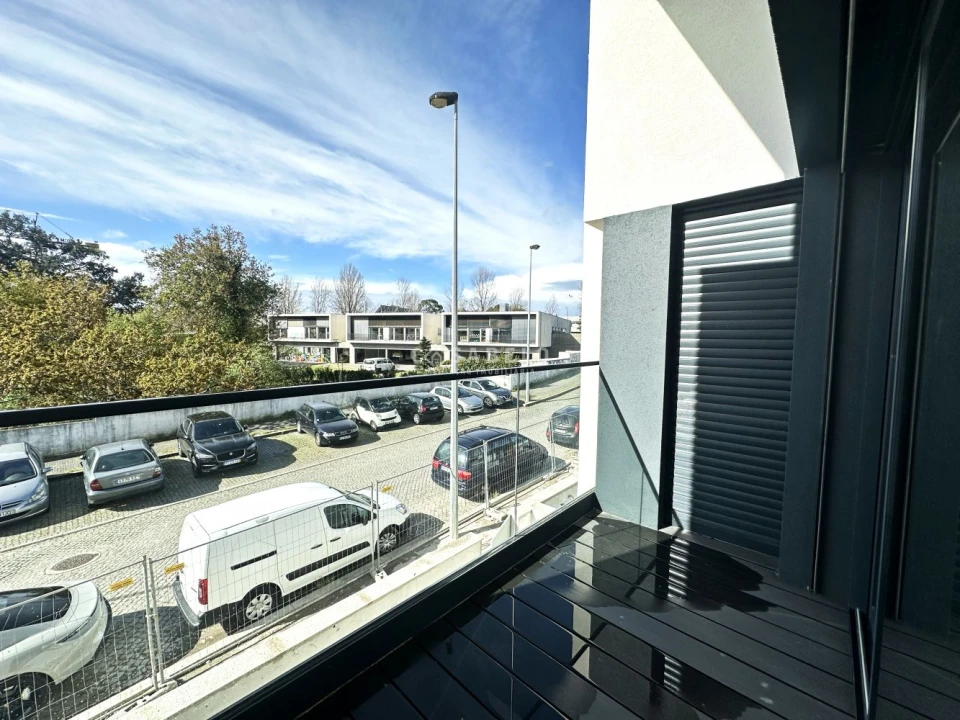 Moradia T3 para Venda em Cidade da Maia Foto 30