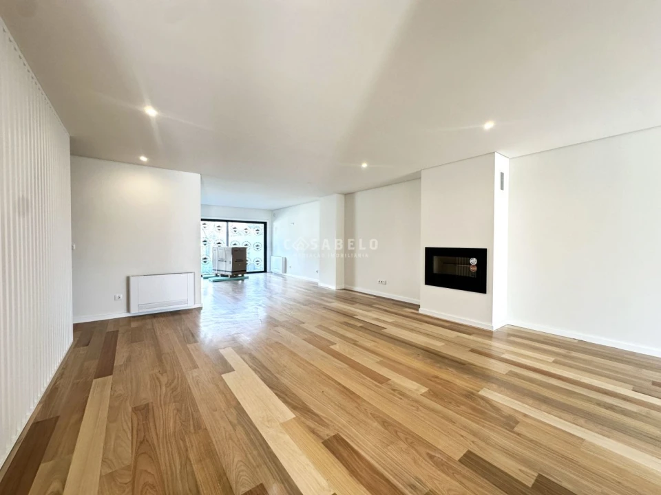 Moradia T3 para Venda em Cidade da Maia Foto 6