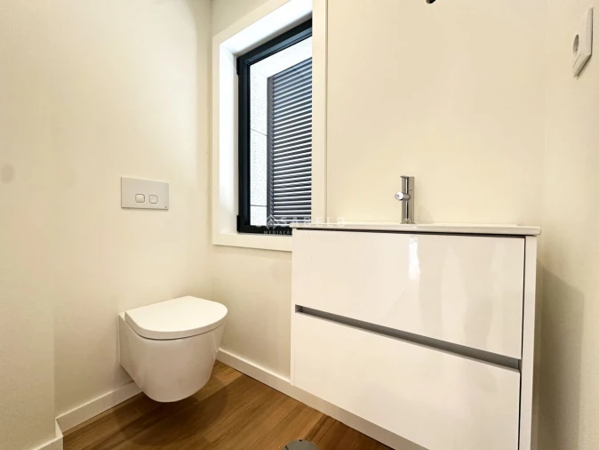 Moradia T3 para Venda em Cidade da Maia Foto 17