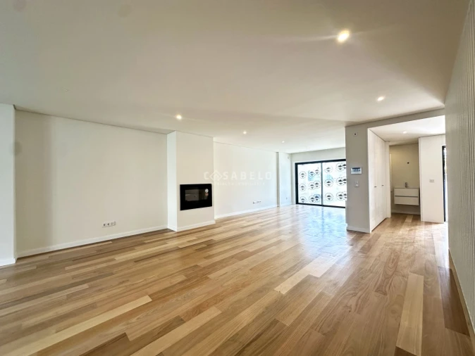 Moradia T3 para Venda em Cidade da Maia Foto 2