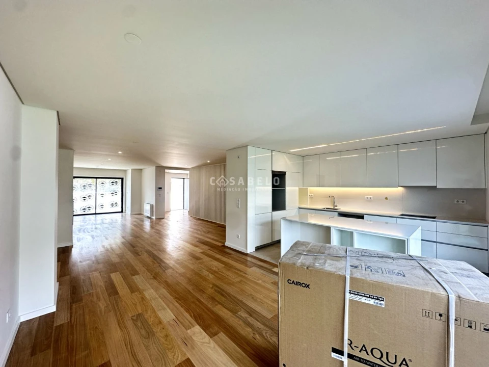 Moradia T3 para Venda em Cidade da Maia Foto 10