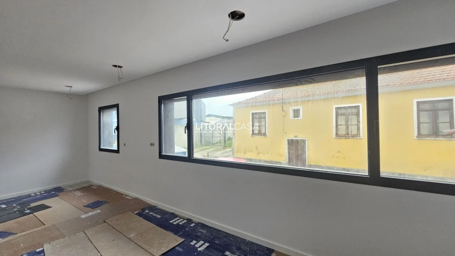 Apartamento T2 para Venda em Esgueira Foto 2