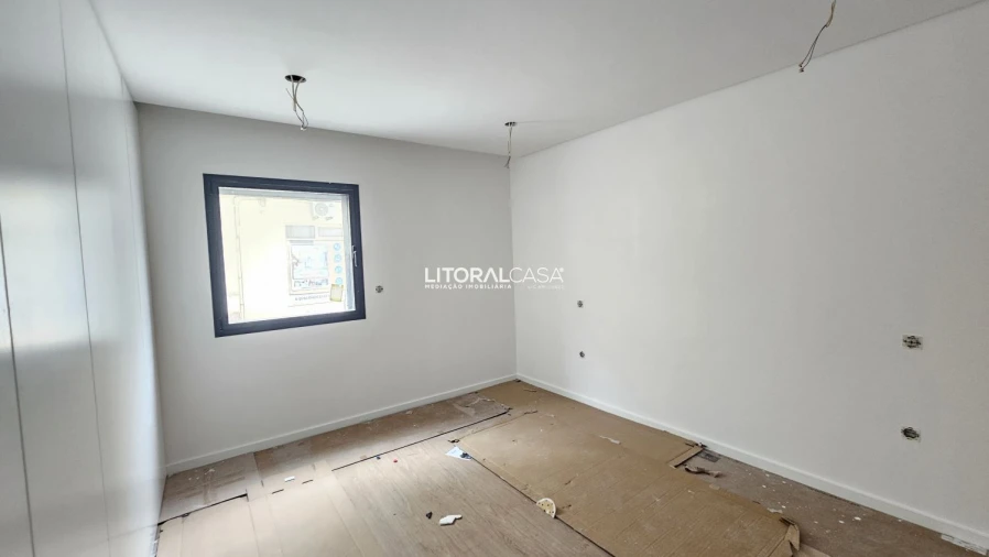 Apartamento T2 para Venda em Esgueira Foto 8