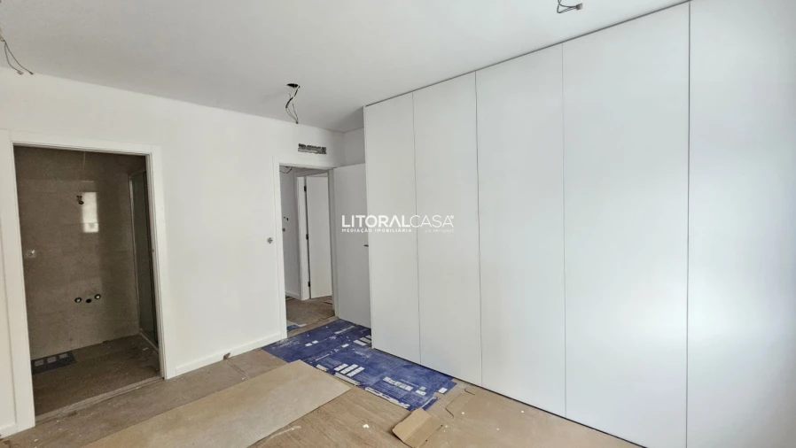 Apartamento T2 para Venda em Esgueira Foto 9