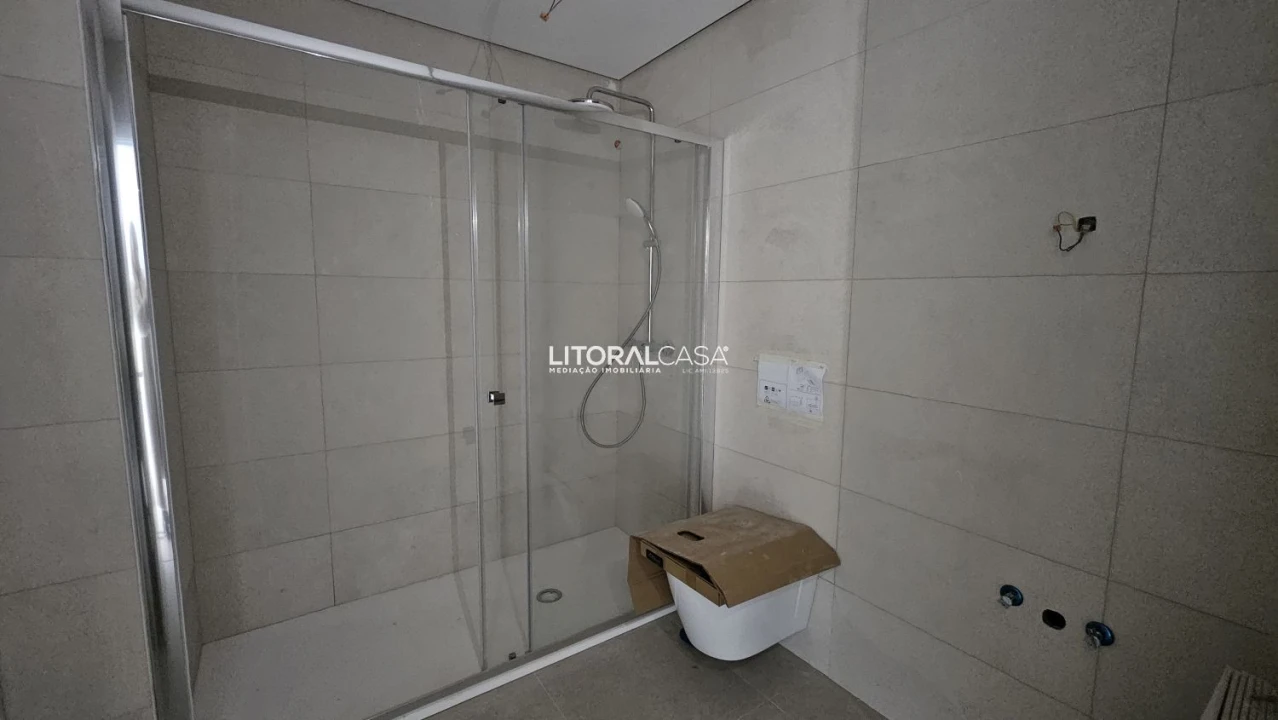 Apartamento T2 para Venda em Esgueira Foto 11