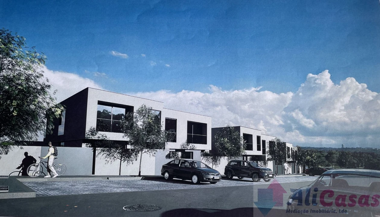 Moradia T3 para Venda em Paços de Brandão Foto 4