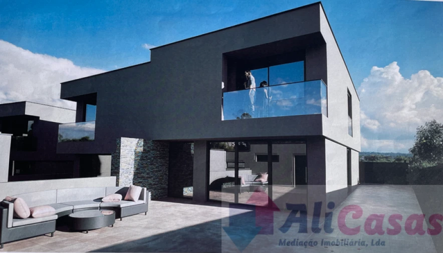 Moradia T3 para Venda em Paços de Brandão Foto 6