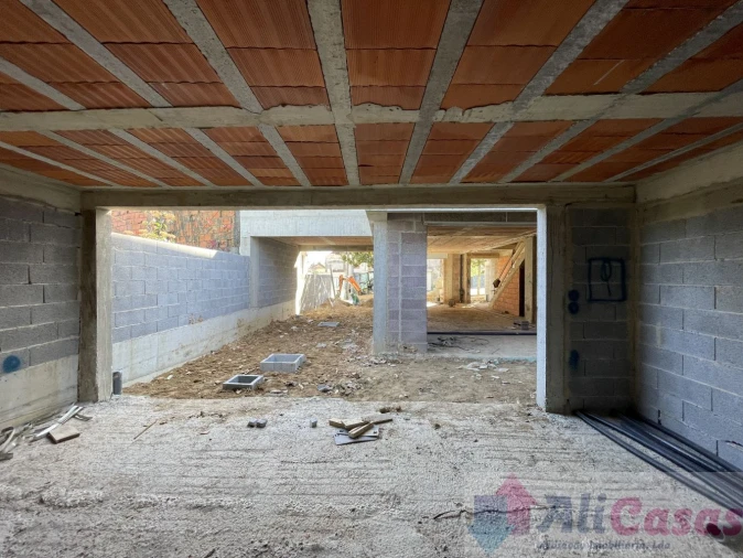 Moradia T3 para Venda em Paços de Brandão Foto 28