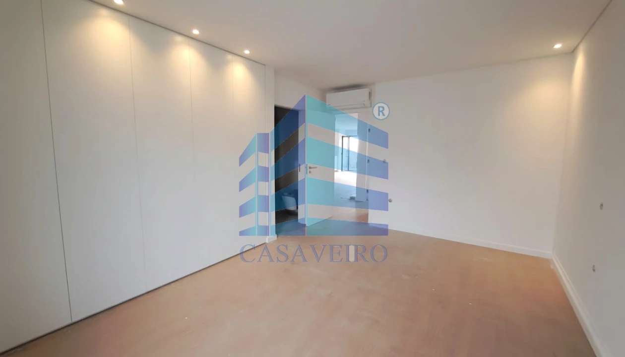 Apartamento T3 para Venda em Esgueira Foto 17