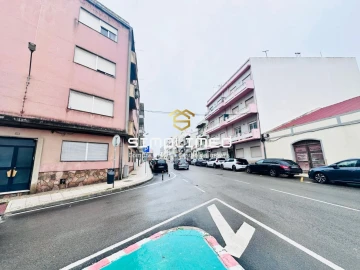 Apartamento T3 para Venda em Portimão