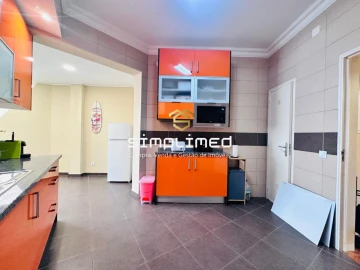 Apartamento T3 para Venda em Portimão