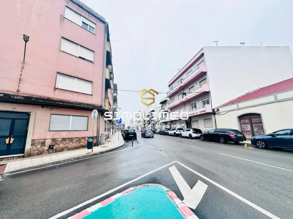 Apartamento T3 para Venda em Portimão Foto 1