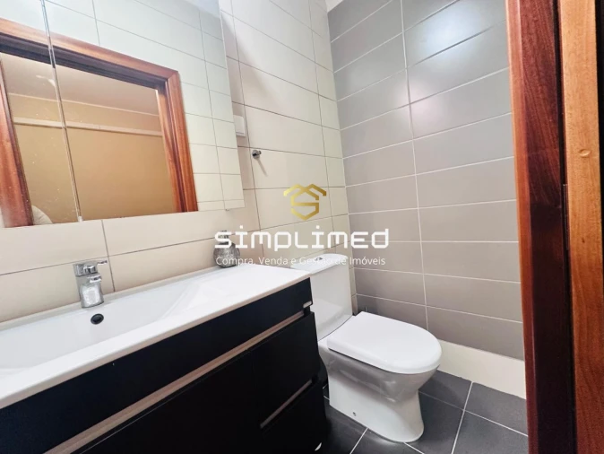 Apartamento T3 para Venda em Portimão Foto 37