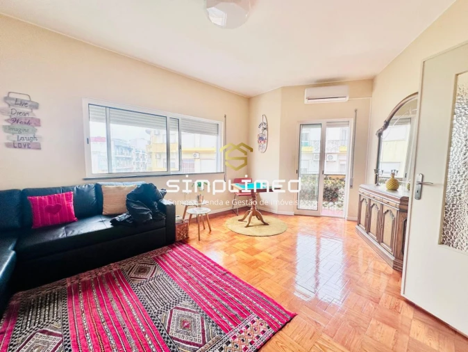 Apartamento T3 para Venda em Portimão Foto 16