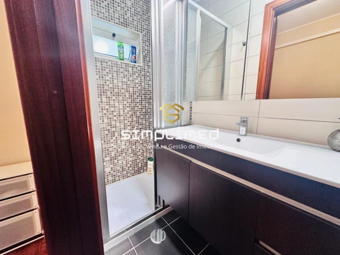 Apartamento T3 para Venda em Portimão Foto 38