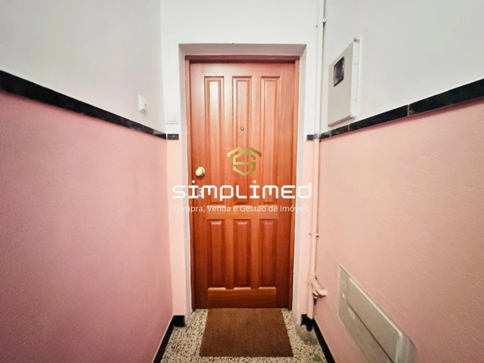 Apartamento T3 para Venda em Portimão Foto 8
