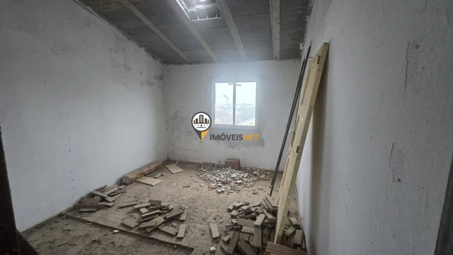 Apartamento T2 para Venda em Castelo Branco Foto 14