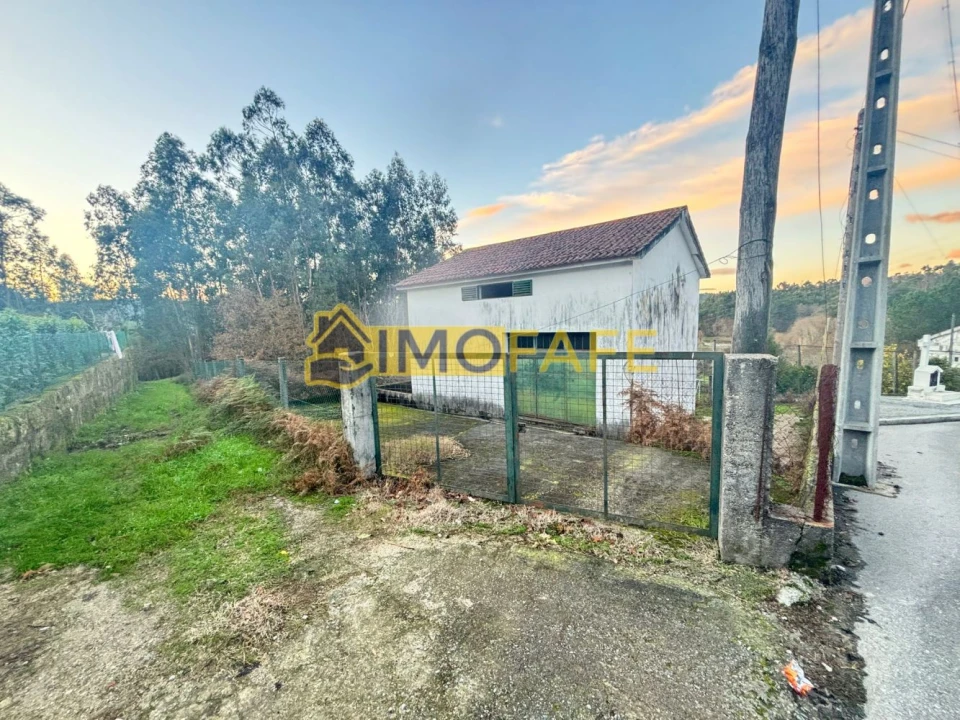 Loja para Venda em Vinhos Foto 22
