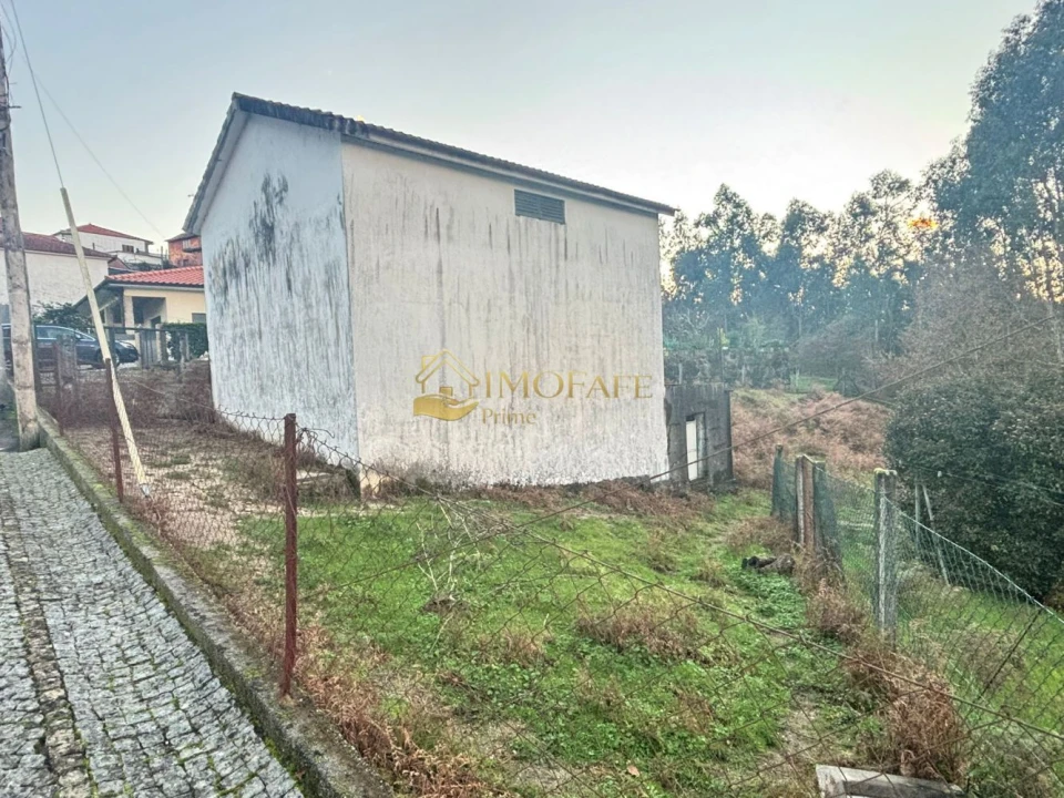 Loja para Venda em Vinhos Foto 20