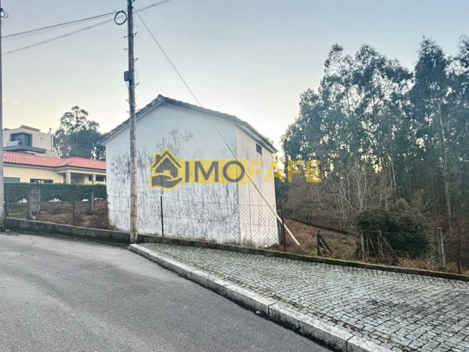 Loja para Venda em Vinhos Foto 12