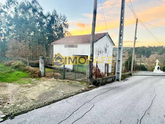 Loja para Venda em Vinhos Foto 23