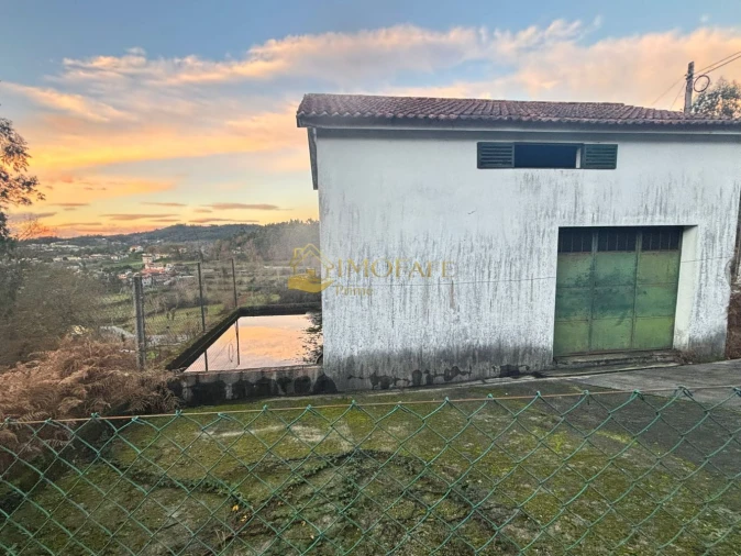Loja para Venda em Vinhos Foto 3