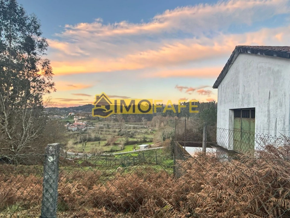 Loja para Venda em Vinhos Foto 6