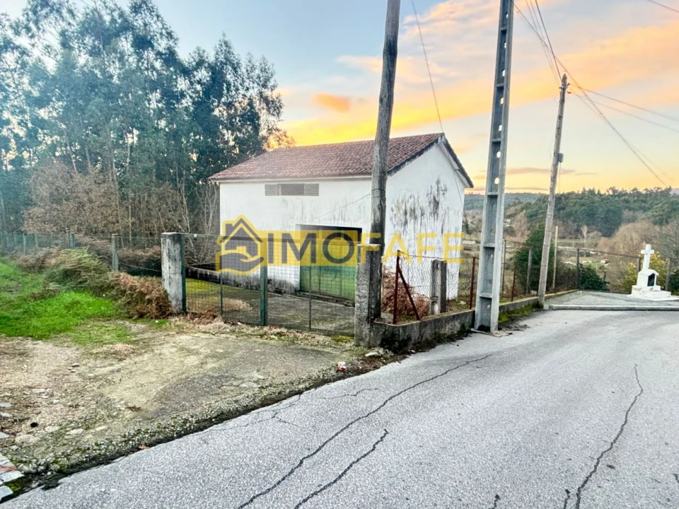 Loja para Venda em Vinhos Foto 10