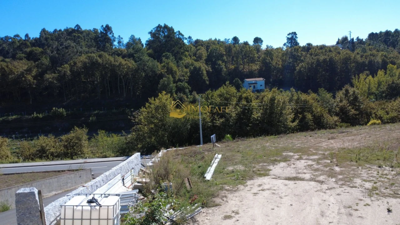 Terreno para Venda em Fornelos Foto 15