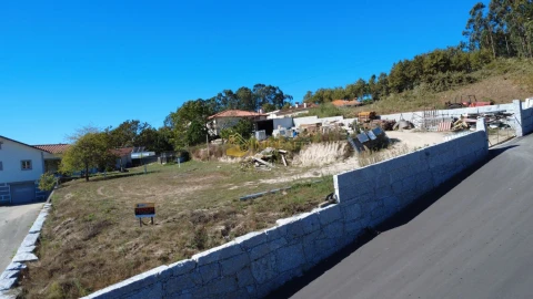 Terreno para Venda em Fornelos