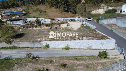 Terreno para Venda em Fornelos
