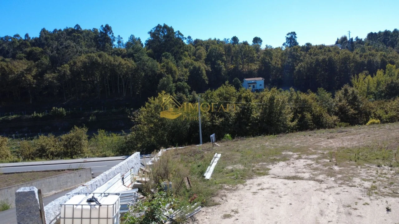 Terreno para Venda em Fornelos Foto 15