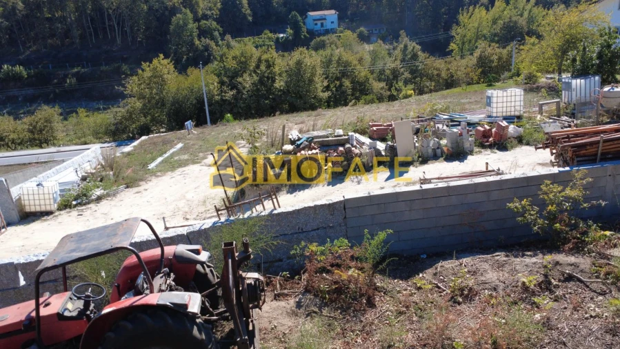 Terreno para Venda em Fornelos Foto 13